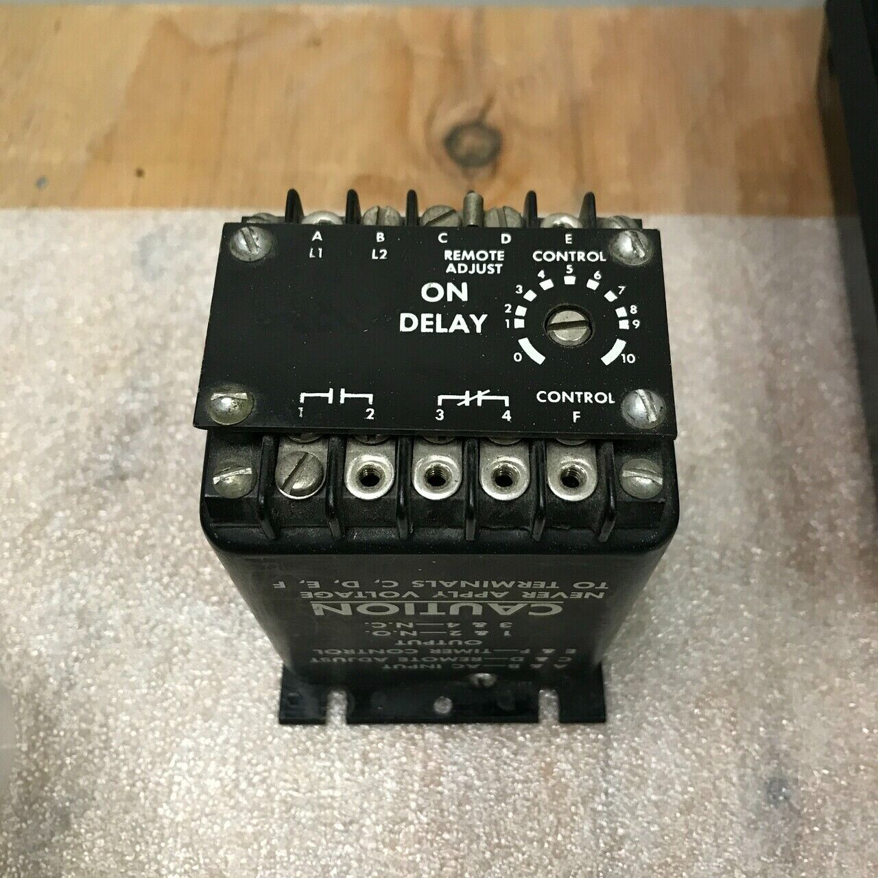 FP5803 Issc Timer Relay 120VAC